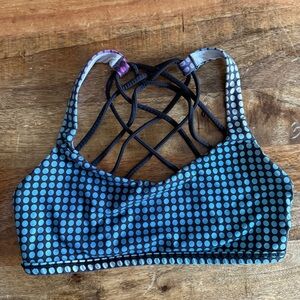LULULEMON Free to be Bra-wild